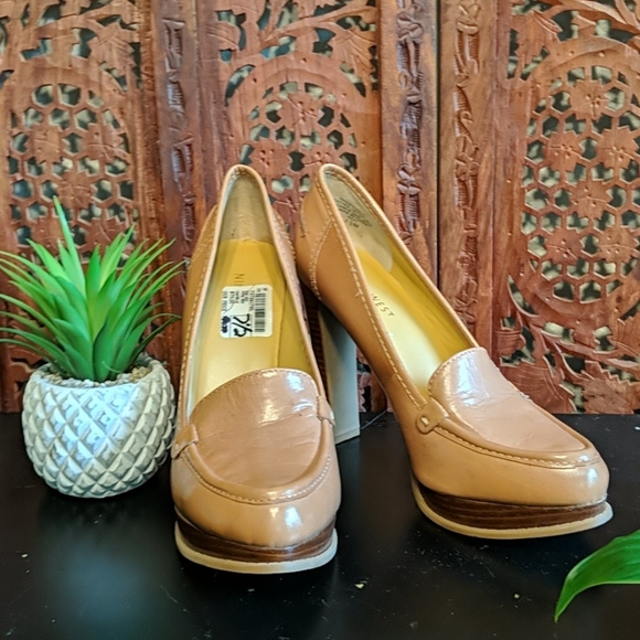 Nine West Shoes - Nine West Loader Heels